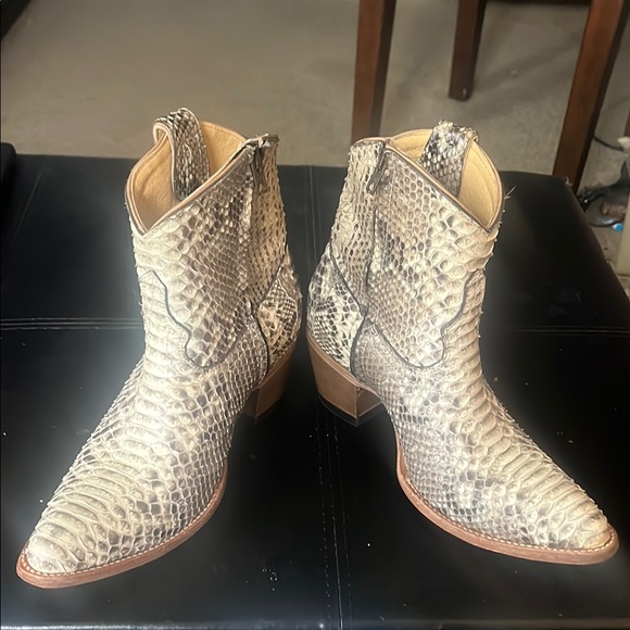 Women's Real Python Ankle Boots .. absolutely stunninng! - Picture 3 of 3